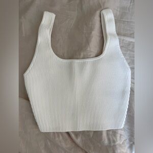 Babaton Sculpt Know White Ribbed Cropped Tank Top